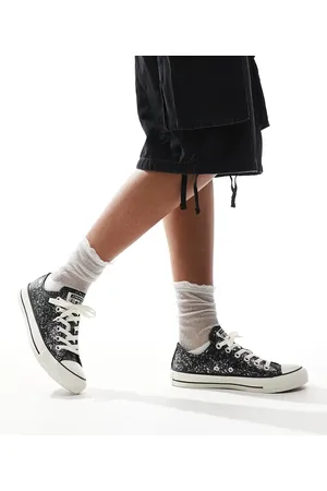 Converse Chuck Taylor All Star Ox trainers in glitter