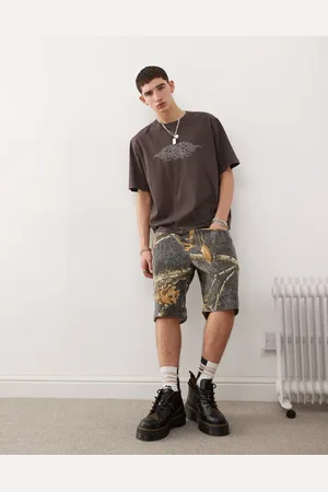 Guess Carpenter shorts in multi