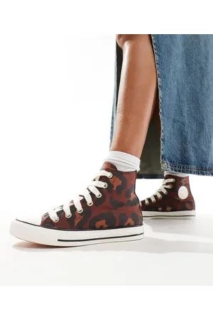 Converse Chuck Taylor All Star Hi trainers in leopard print