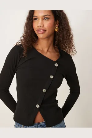 JDY Asymetric ribbed button detail top in