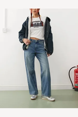 Monki Missy low rise loose baggy clean fit jeans in mid wash