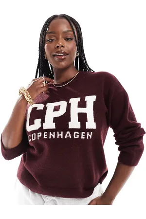 New Look New Look Curve Copenhagen slogan jumper in burgundy