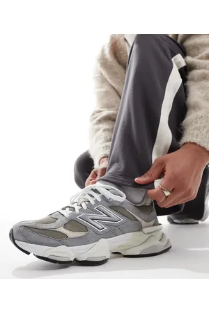 New Balance 9060 trainers in and stone