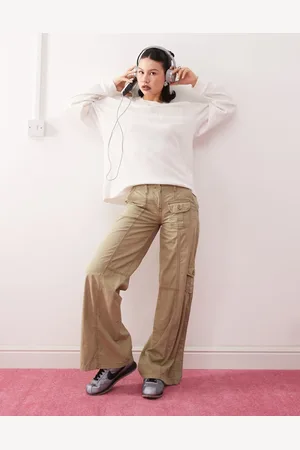 COLLUSION Low rise cargo trouser in herringbone