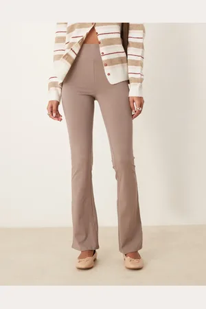 New Look Kick flare leggings in mink