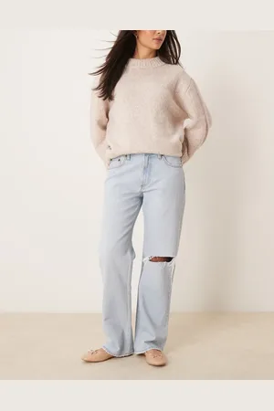 Abercrombie & Fitch Low rise baggy fit jean with busted knee in light wash