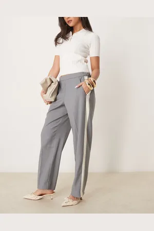 Abercrombie & Fitch Pull on straight leg trouser with pintuck detail in