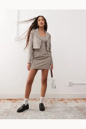 Miss Selfridge Tailored cropped blazer in warm