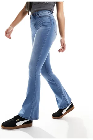 Noisy May Sallie high waisted flare jeans in light - LBLUE