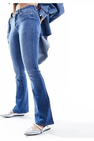 ONLY Flare jeans in mid denim - MBLUE