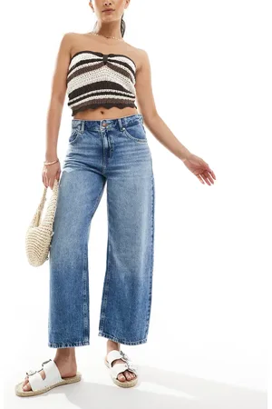 Pull&Bear Mid rise cropped jean in mid