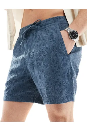 Abercrombie & Fitch 6inch pull on seersucker shorts in mid