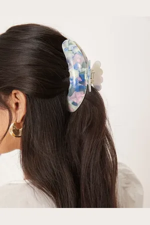 Sui Ava Helle big hair claw in marble