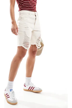 ONLY High waisted destroyed jort in ecru