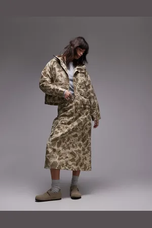 Carhartt Irwin jacket in camo