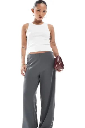 VERO MODA Loose pull on trousers in pinstripe