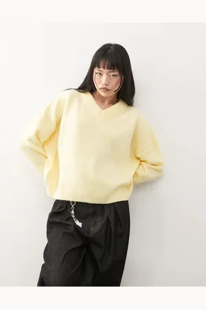 COLLUSION Fluffy knitted v neck jumper in buttermilk