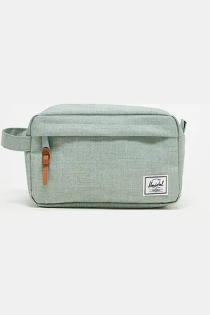 Herschel Chapter travel washbag in textured