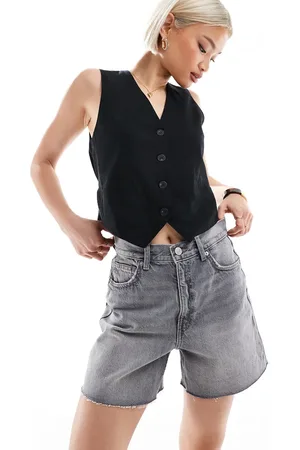 Pull&Bear High waisted mom denim shorts in