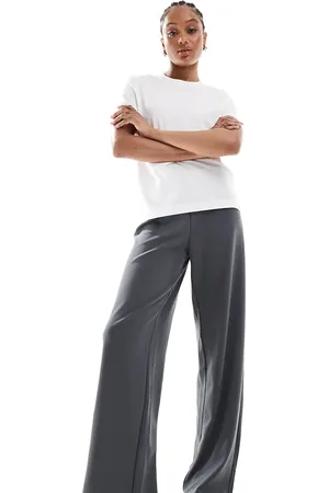 VERO MODA Loose pull on trousers in pinstripe