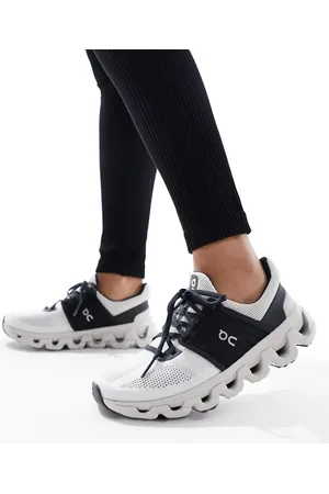 On Running ON Cloudswift 3 AD running trainers in sand and magnet grey