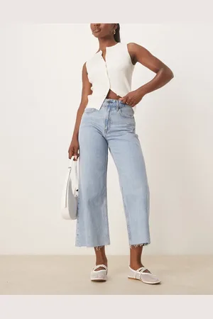 Abercrombie & Fitch Crop wide leg raw hem jeans in medium wash