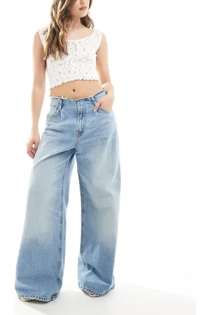 Pull&Bear Wide leg jean with raw waistband in medium
