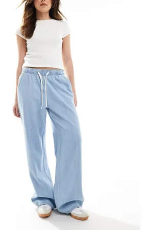 Stradivarius Denim pull on trouser in light wash