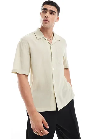 GANT Short sleeve texture camp collar relaxed fit shirt in beige