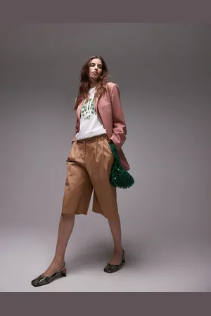 Topshop Longline 3/4 length double pleat short in camel