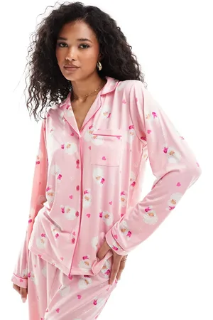 Loungeable Christmas santa print jersey pyjama set in pink /red