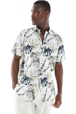 JACK & JONES Hawaiian print short sleeve shirt in cream