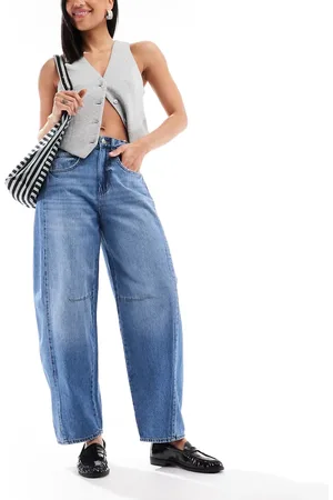 ONLY Horseshoe barrel leg jeans with seam detail in mid denim