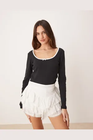 JDY Ribbed long sleeve top with contract trim in black