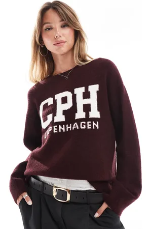 New Look Copenhagen slogan jumper in burgundy