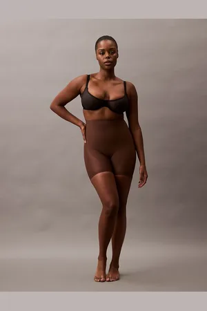 Calvin Klein Sculpted Shapewear Shorts - Stay Put Mesh