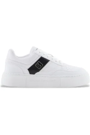 Armani Exchange Para mulher. XDX176XV917K488 Ténis com risca lateral branca contrastante (39), , Plano, Cordão, Casual
