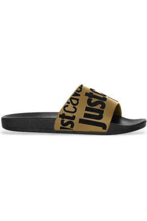 Roberto Cavalli Para homem. 78QA3SZ1_ZS785 Sandálias com logótipo dourado, (39), Ouro, Plano, Nenhum, Casual, Beachwear