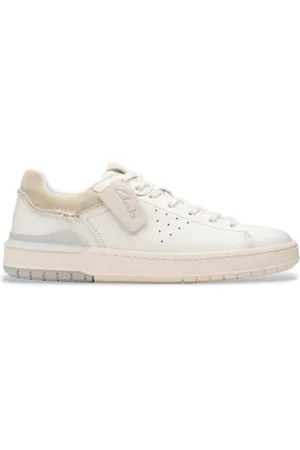 Clarks Para homem. 26181325 Courtlite2 Run sapatos de couro branco (40), Plano, Cordão, Casual