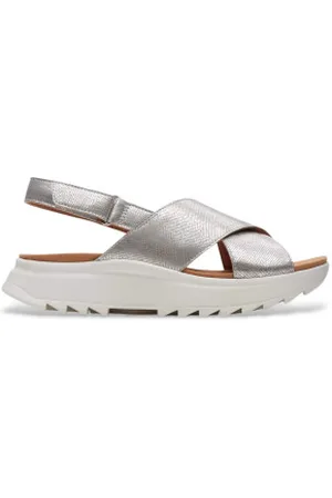 Clarks Para mulher. 26171951 Sandálias DashLite Wish em pele prateada (35.5), Couro, , 3 a 5cm, Velcro, Casual