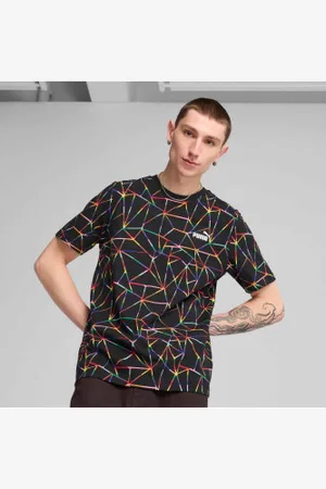 PUMA Para homem. 68470001 T-shirt Love United Aop preta (M), , Casual, Esportivo, Multisport, Manga curta, Algodão orgânico, Sustentáve