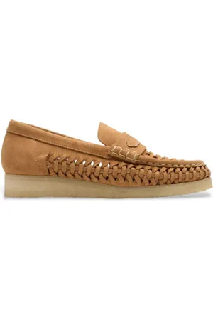 Clarks Para mulher. 26180623 WBLoaferWeave mocassins em pele castanha (36), Marrom, Plano, Camurça, Nenhum, Casual