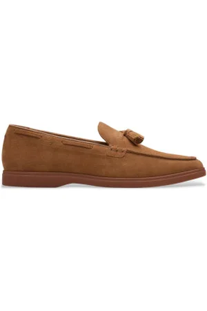 Clarks Para homem. 26180333 Mocassins Torford Tassel em pele (42.5), Marrom, Plano, Camurça, Nenhum, Casual