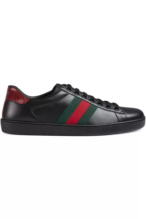 Gucci Homem Sapatilhas Baixas - Ace embroidered sneakers