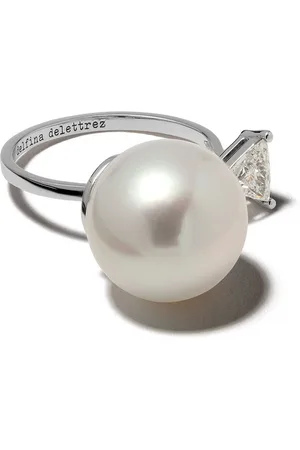 DELFINA DELETTREZ 18kt white gold Pearl & Triangle diamond Ring