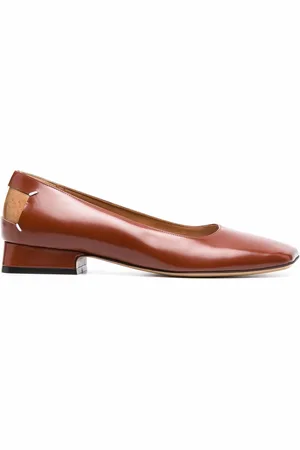 Maison Margiela D??cortiqu?? four-stitch ballerina shoes