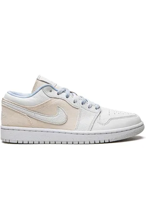 Jordan Air 1 Low SE "Grey Cream" sneakers