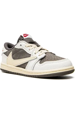 Jordan X Travis Scott Jordan 1 Low OG SP "Reverse Mocha" sneakers
