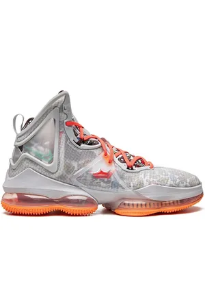 Nike LeBron 19 "Fast Food" sneakers