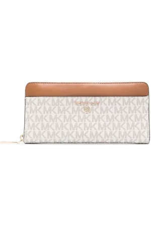 Michael Kors Jet Set Charm purse